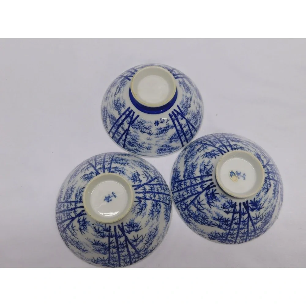 Vintage Japanese Porcelain Footed Rice Bowls Set of 3 Blue & White